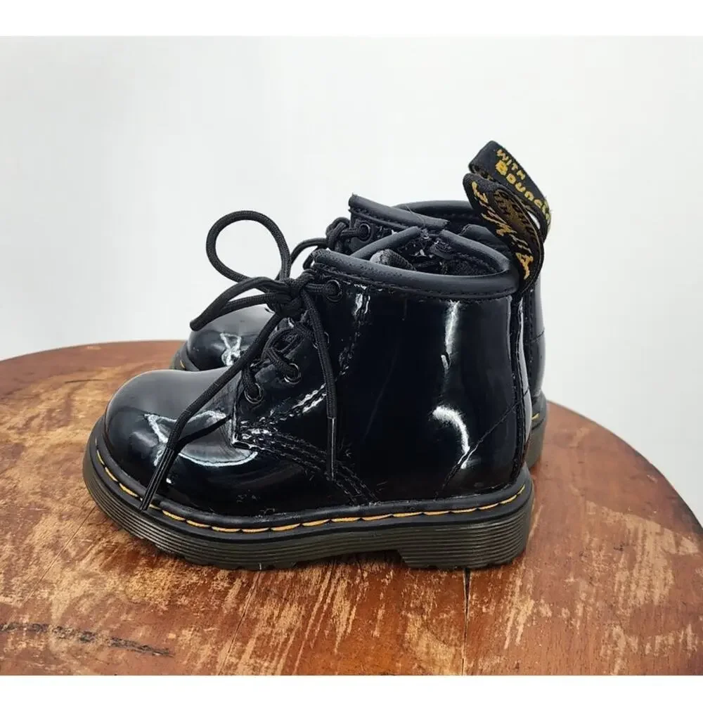 Girl's Toddler Doc‎ Marten's Black Patent Leather Boots Size 5